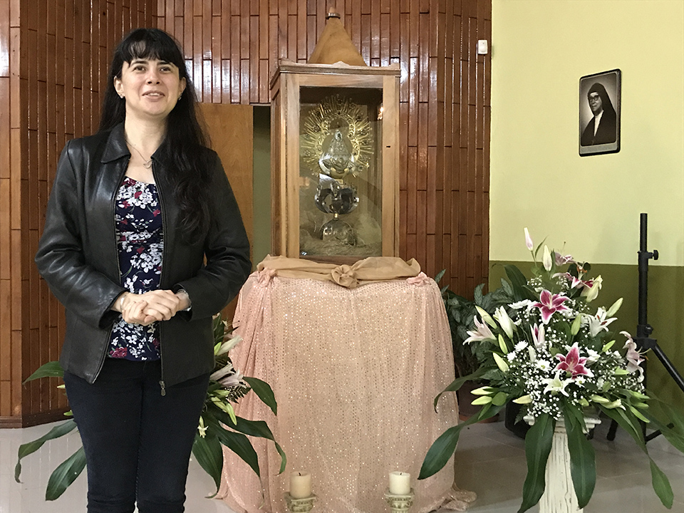 Canto de funerales Ministerio de Silvia Rodriguez